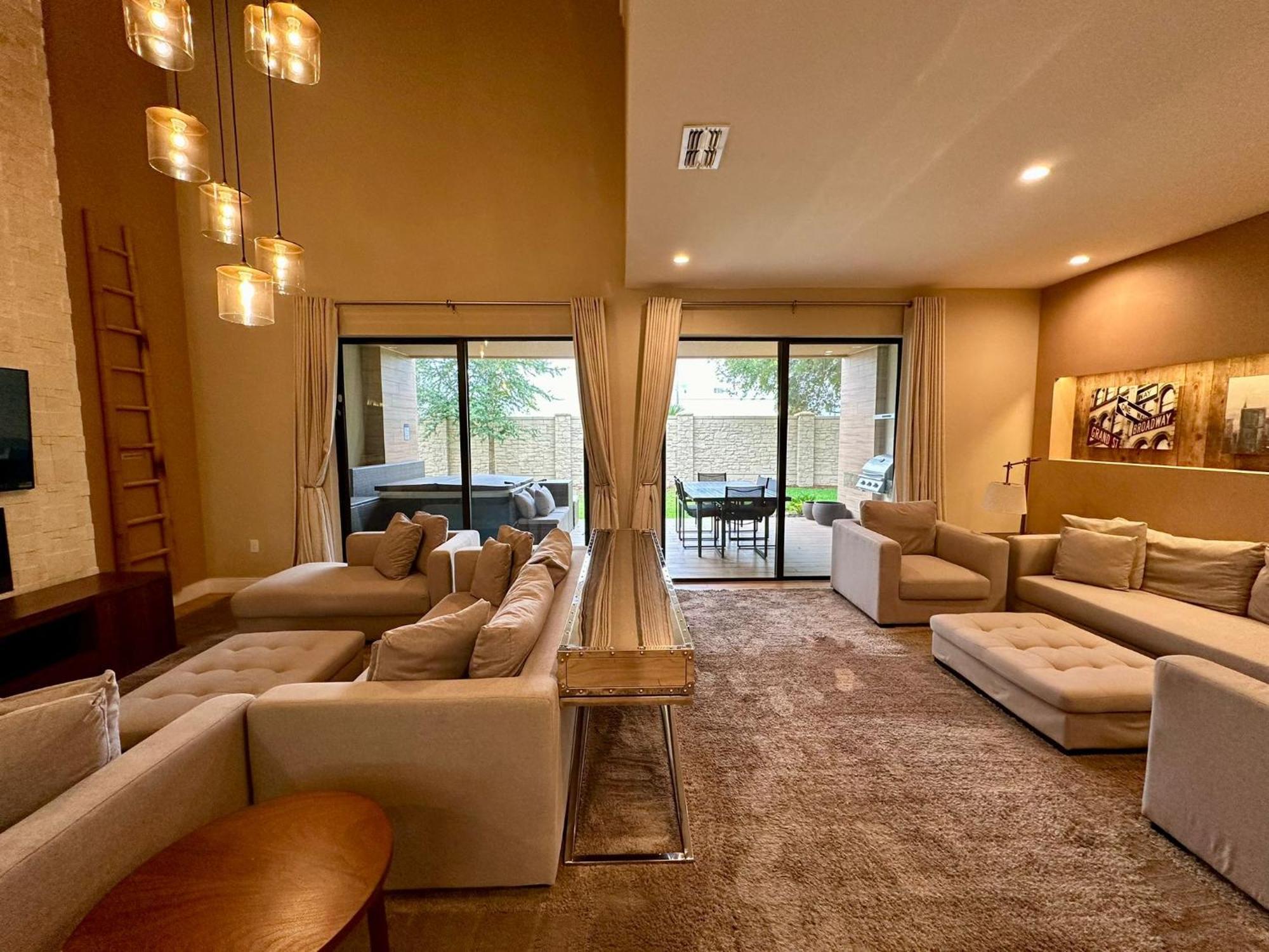 Luxury Home In Orlando With Private Hot Tub - 7 Min From Disney Parks - 3 Bedrooms And 4 Bathrooms! Exterior foto